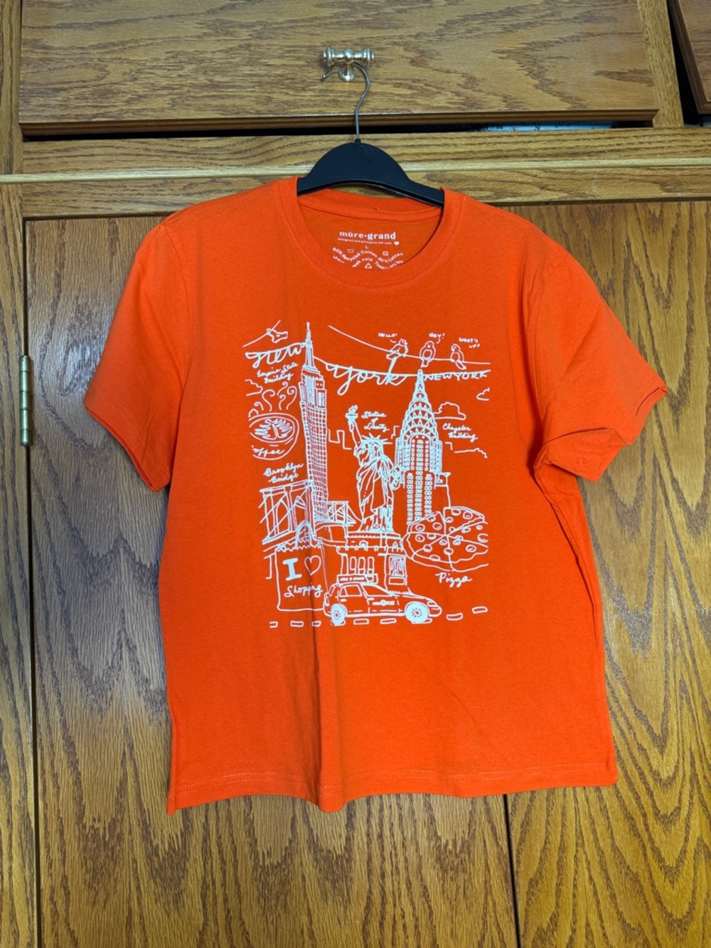 Mûre+Grand Orange New York Graphic Tee